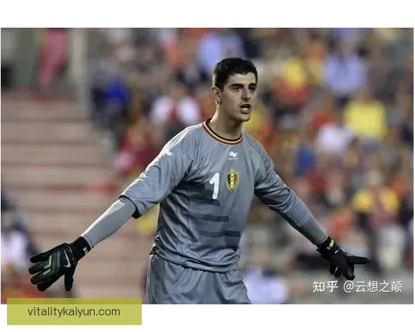 库尔图瓦青训经历分析：亨克时期为其职业发展奠定基础